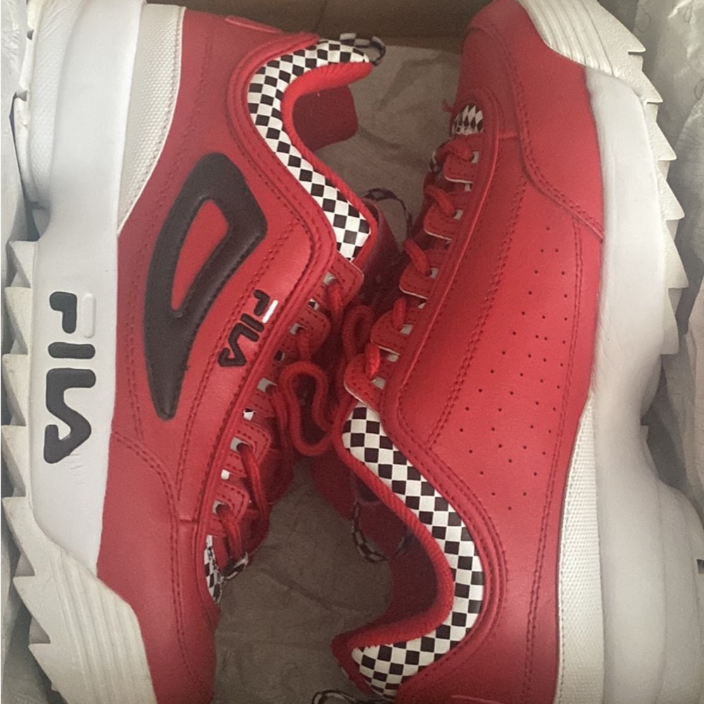 Fila red men size #9